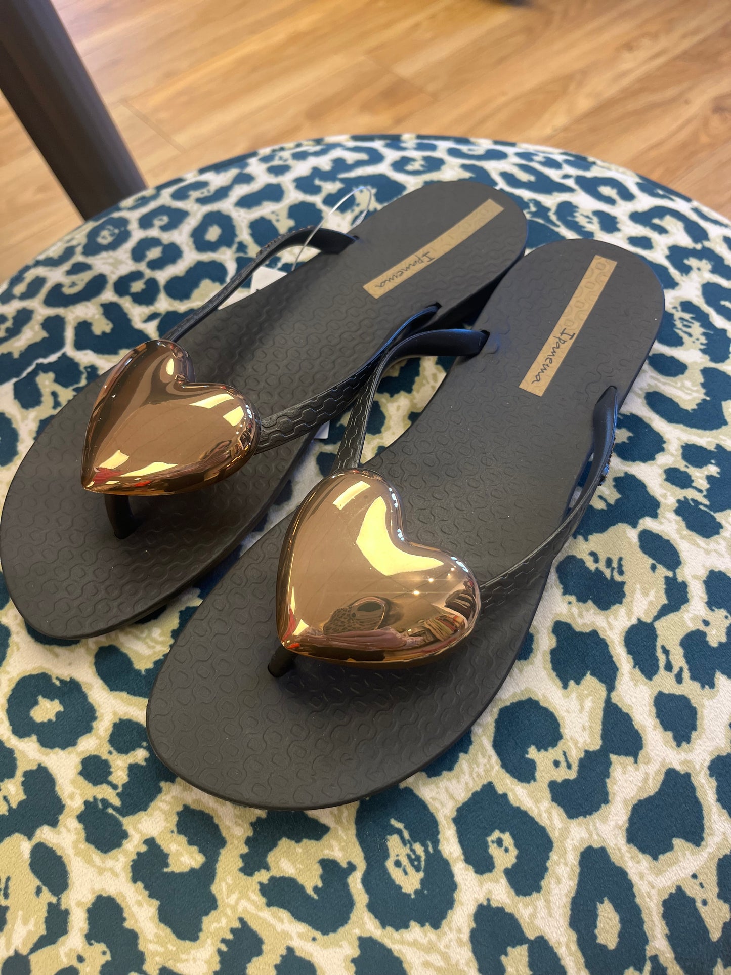 Ipanema Heart Flip Flop - Black / Rose Gold