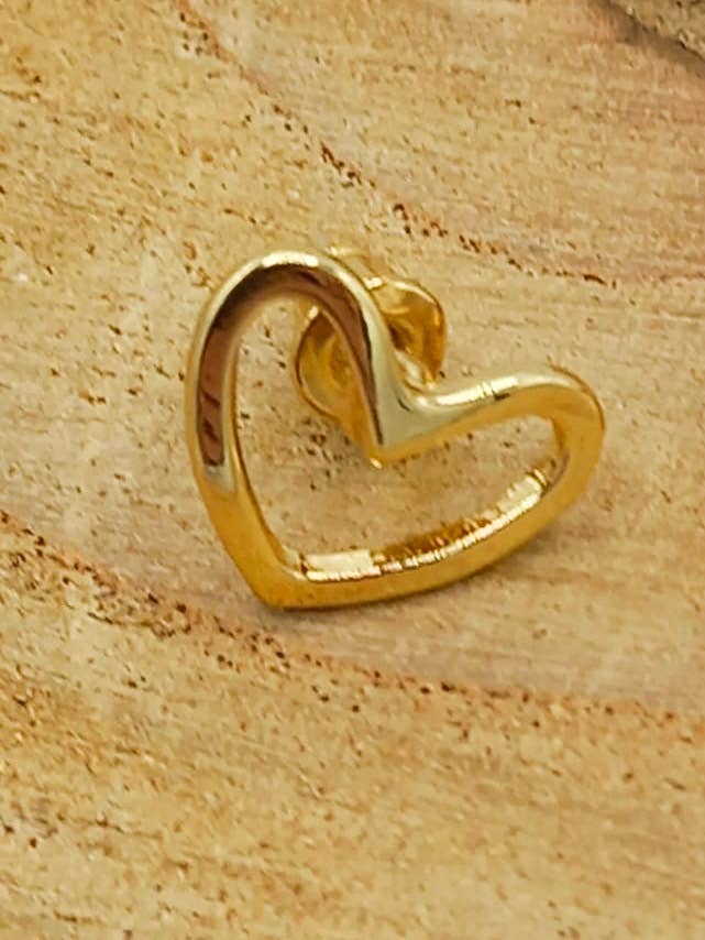 Hollow Heart Gold Stud Earring