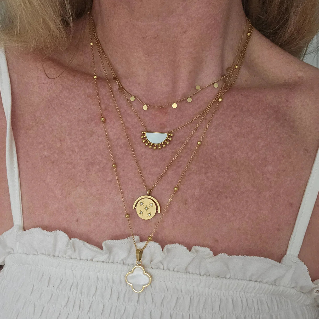 MG Mother of Pearl Fan Necklace - Gold