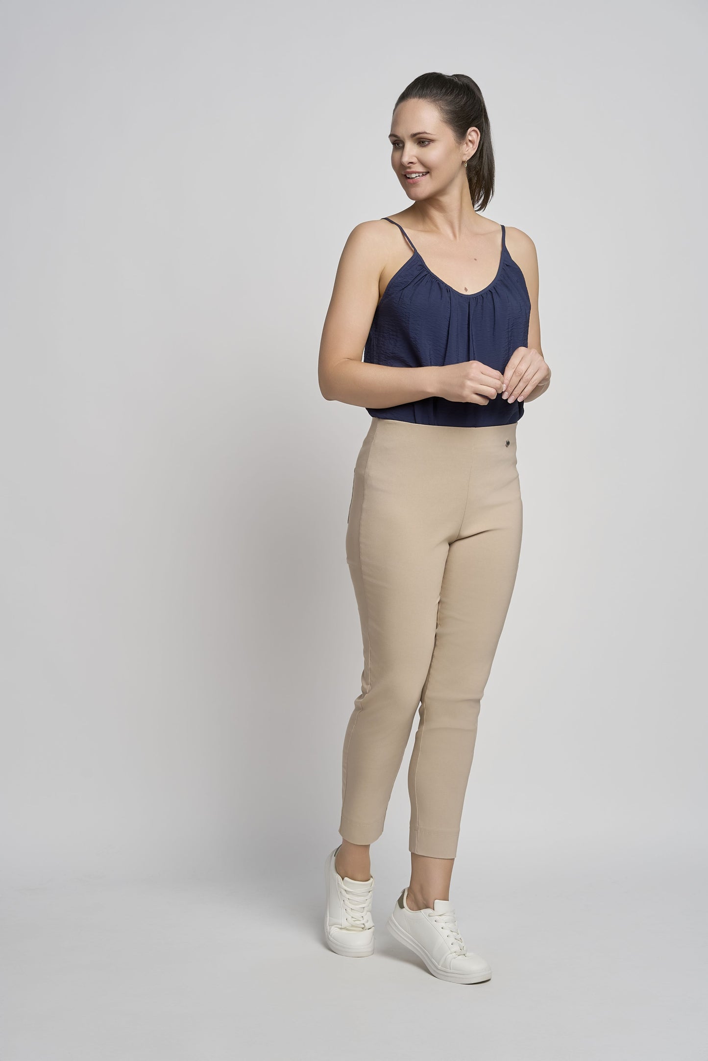 Pinns Buttercup Ankle Grazer - Latte