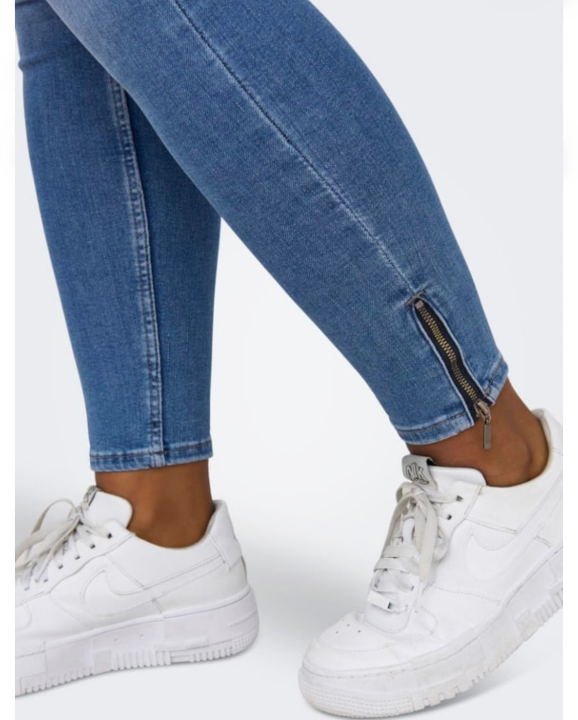 Ankle Grazer Zip Jeans - Mid Blue Denim