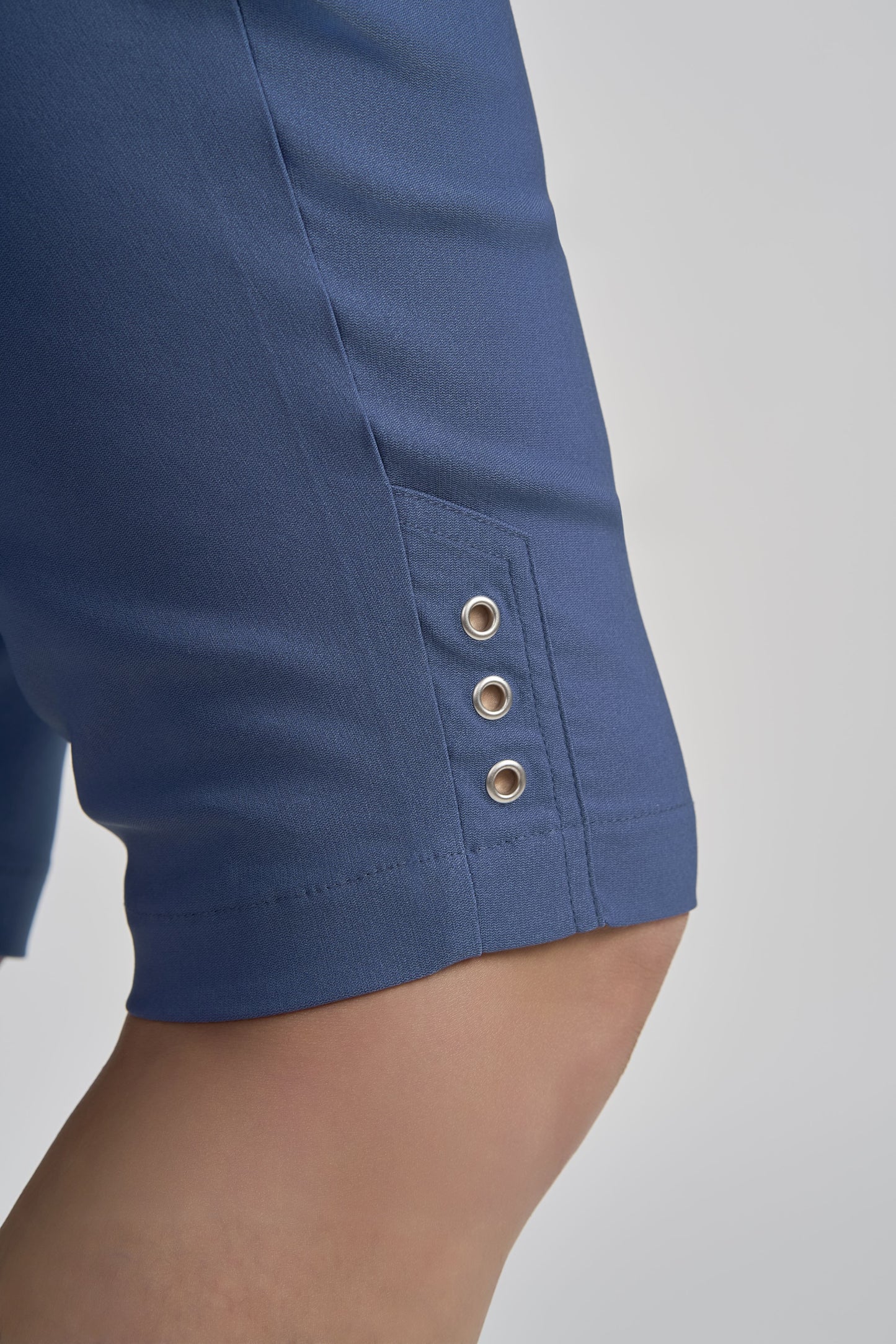 Pinns Bengaline Short - Denim
