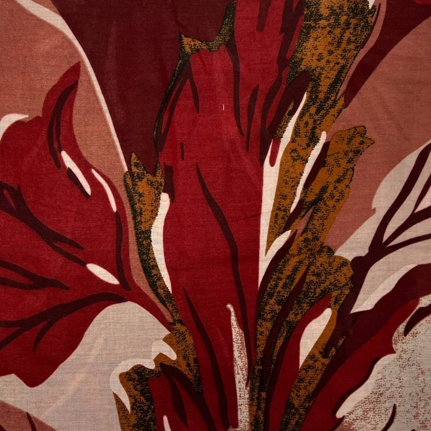 Amazon Lily Scarf - Burgundy