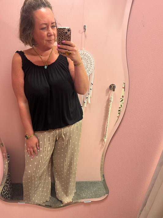 Polka Dot Plisse Trousers - Mocha
