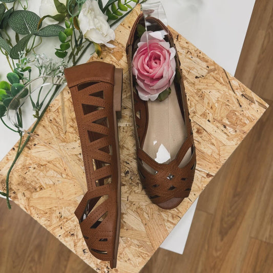 Pippa peep-toe sandal in tan