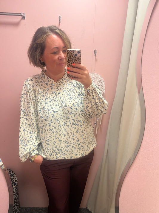 Vera Blue Floral Blouse