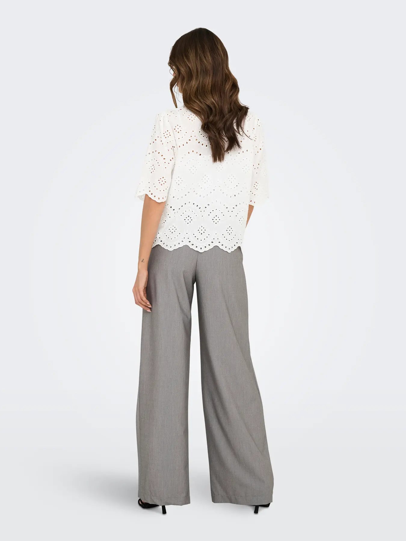 Broderie Anglaise Blouse - White