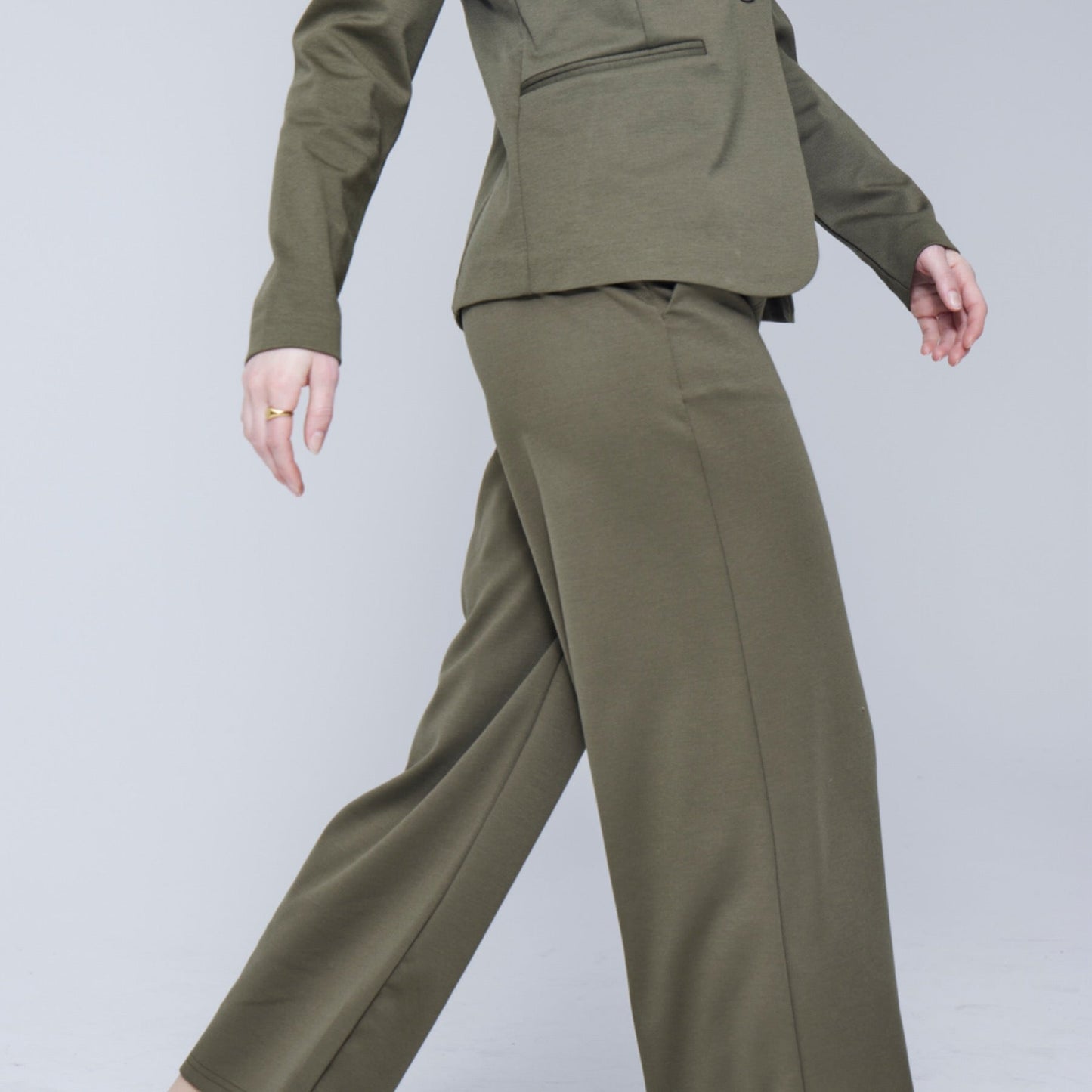 Kate Wide 3/4 Length Trouser - Khaki