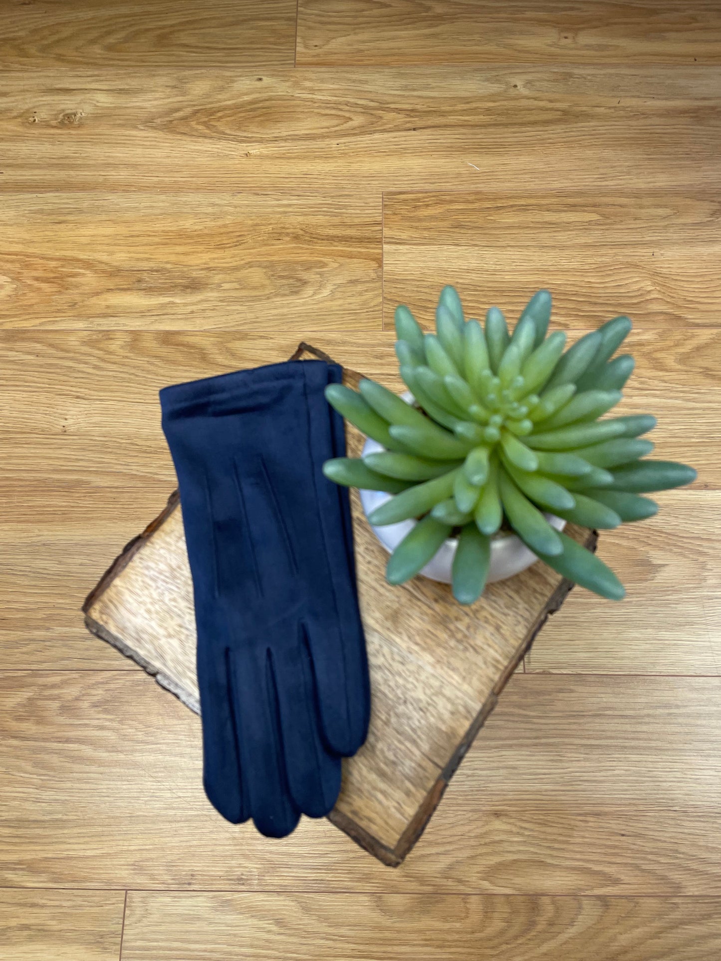 Soft Faux Suede Gloves - 11 Colours