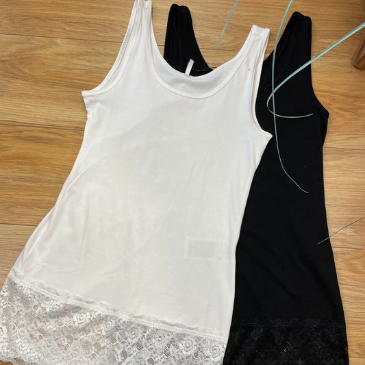 Long Basic Jersey Vest Tops With lace Trim - 2 Pack