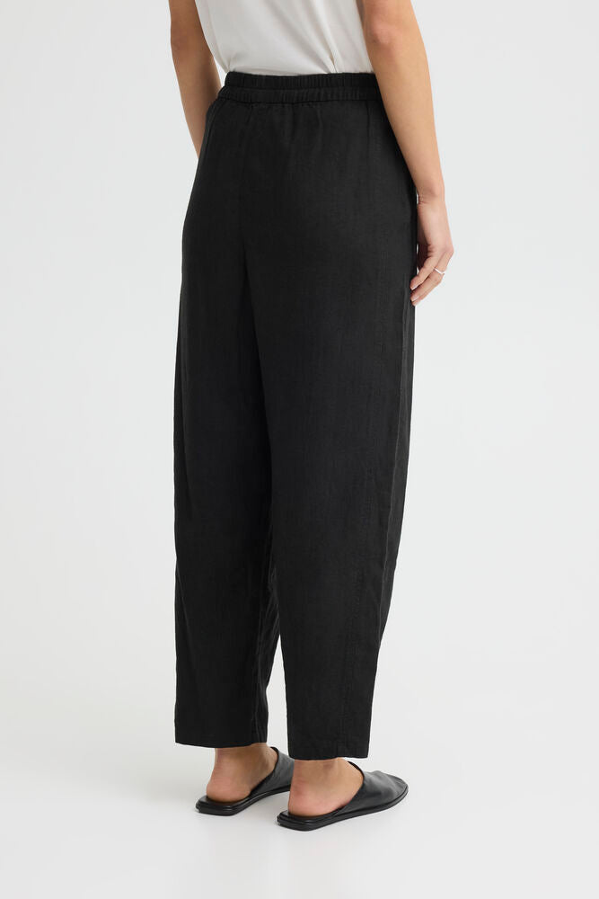 The Chianti Linen Blend Barrell Leg Trouser - Black
