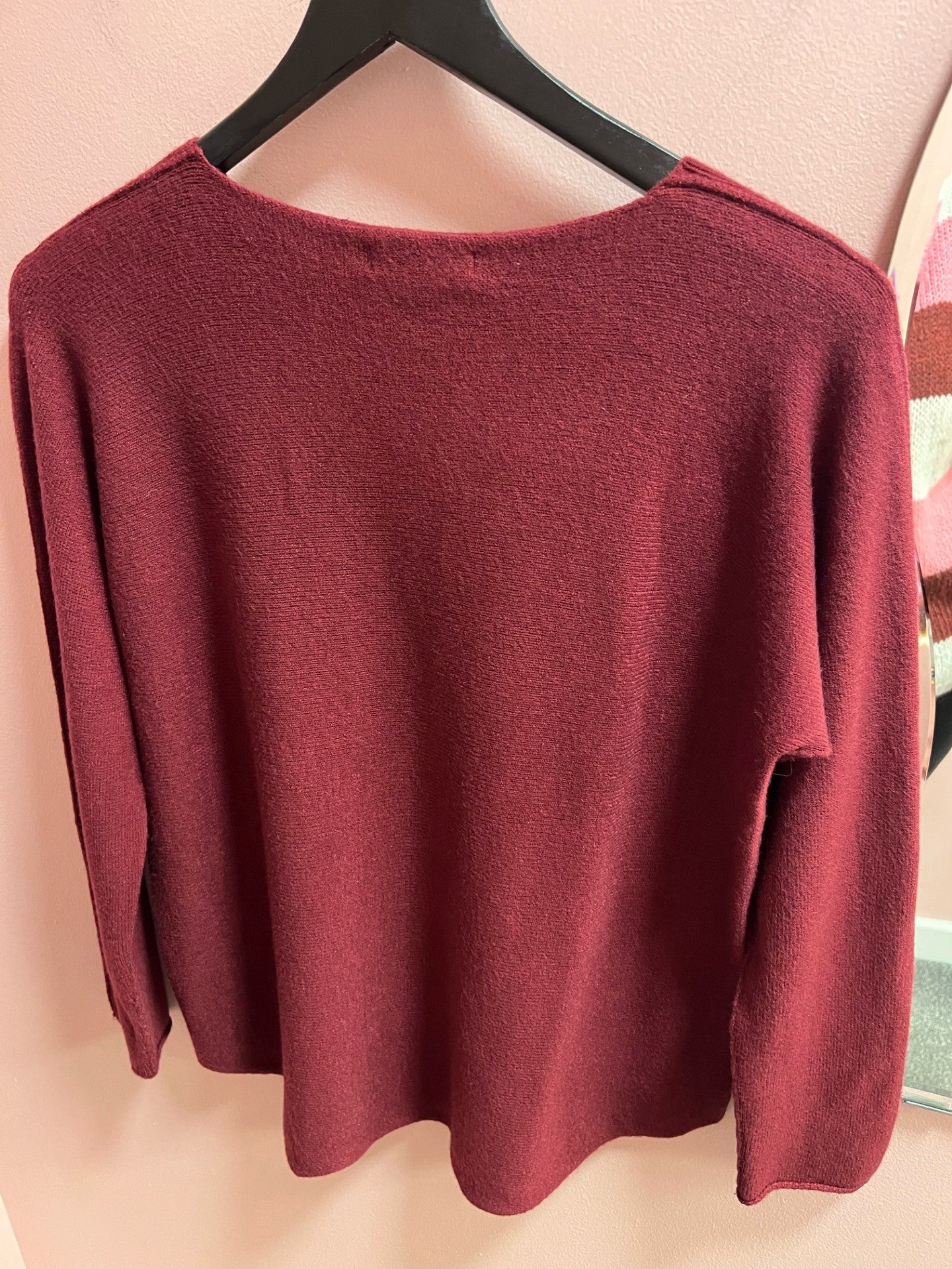 Lightweight Knit Jumper - Burgundy