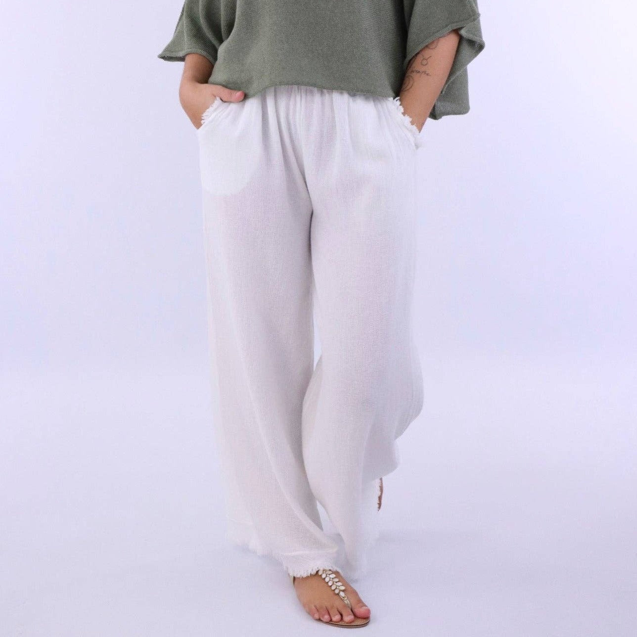 Linen and Cotton Blend Trousers: One Size / Cream