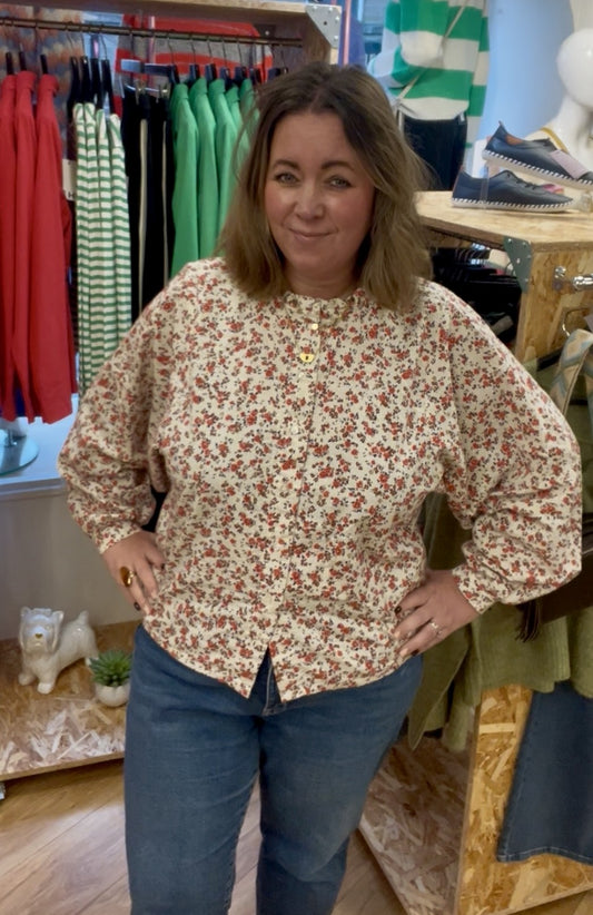 Gwyn Blouse - Red Ditsy Floral