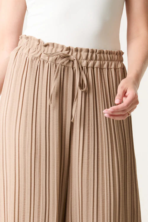 Plisse Trousers - 4 Colours