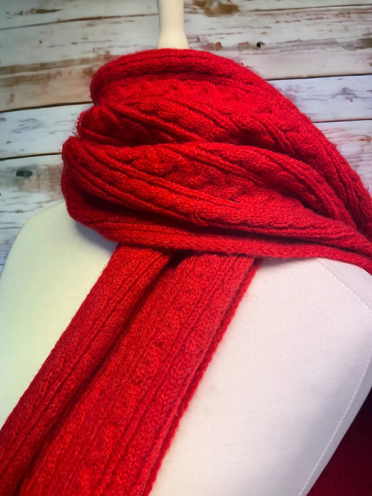 Cable Knit Scarf - Red